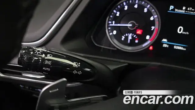 Hyundai Sonata Hybrid 2022 — Photo 9/31