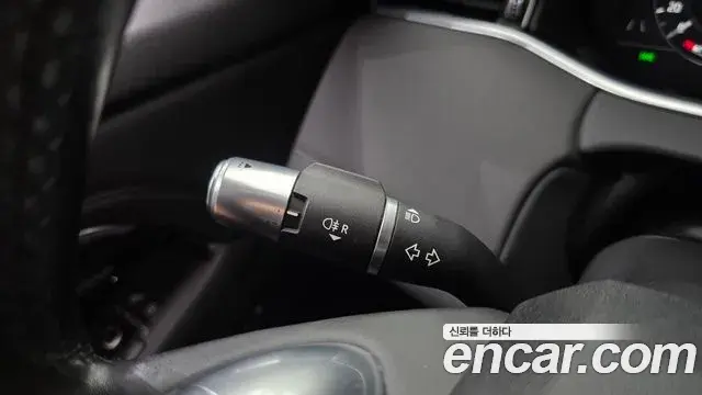 Land Rover Range Rover Evoque 2020 — Şəkil 13/30