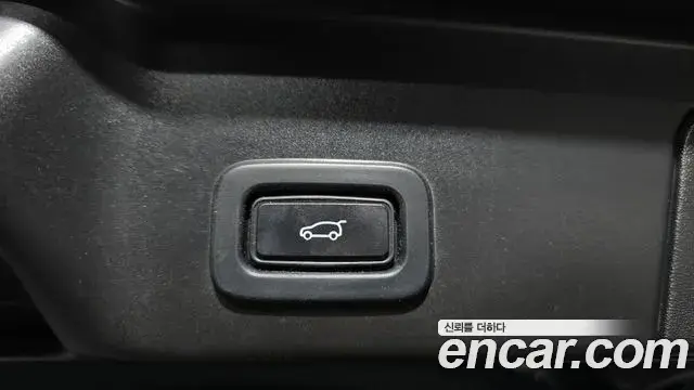 Land Rover Range Rover Evoque 2020 — Şəkil 10/30