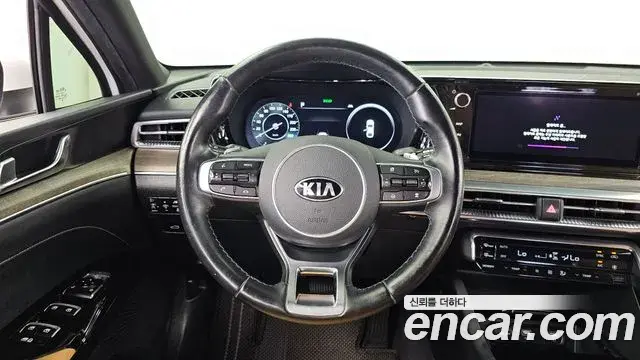 Kia K5 2020 — Фото 13/20