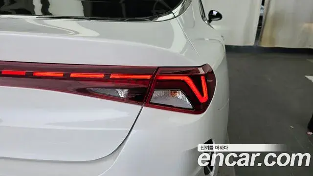 Kia K5 2020 — Photo 30/33