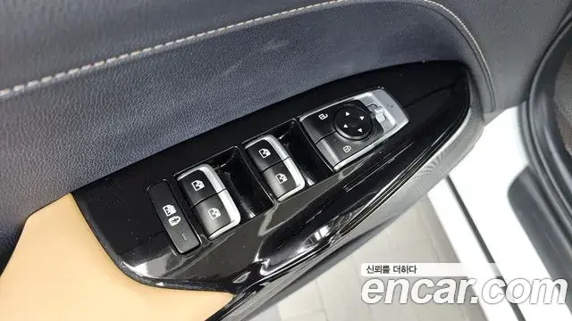 Kia K5 2020 — Photo 6/33