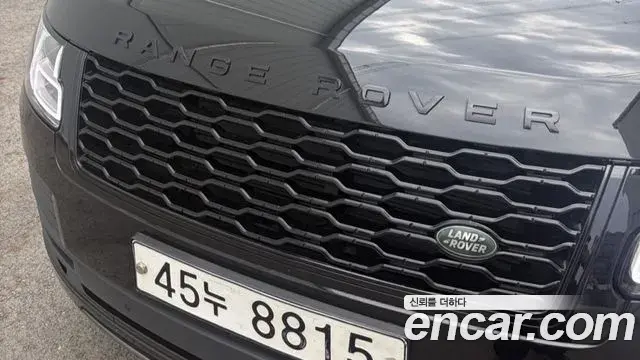 Land Rover Range Rover 2018 — Photo 3/15