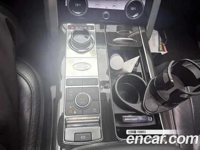 Land Rover Range Rover 2018 — Photo 7/15