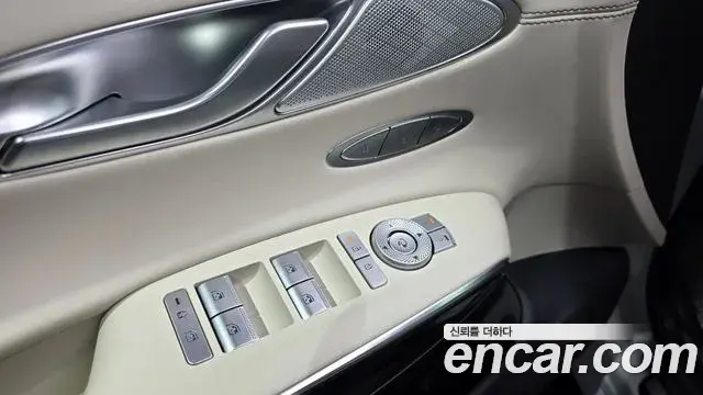 Genesis GV70 2024 — Şəkil 14/32