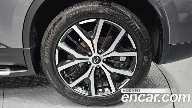 Renault Samsung QM6 2022 — ფოტო 19/35