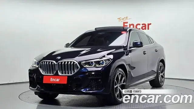 BMW X6 2023 — ფოტო 11/30