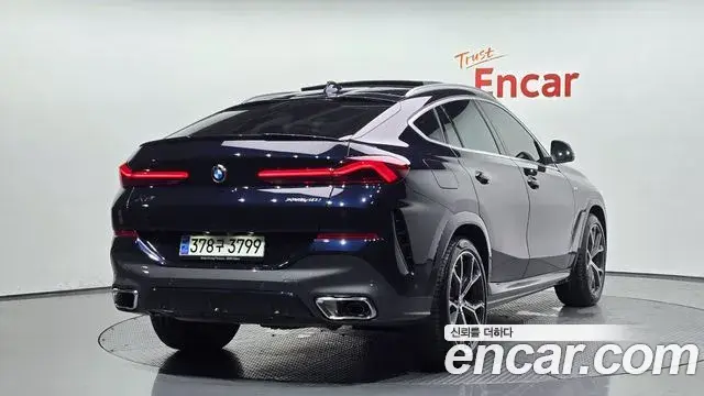 BMW X6 2023 — ფოტო 12/30