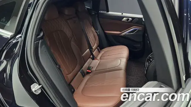 BMW X6 2023 — ფოტო 23/30