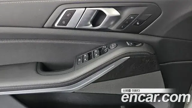 BMW X5 2024 — ფოტო 31/34
