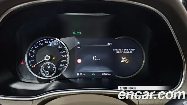 Genesis GV80 2022 — ფოტო 19/20