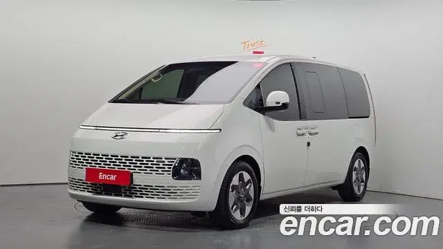 Hyundai Staria 2023 — Şəkil 22/31