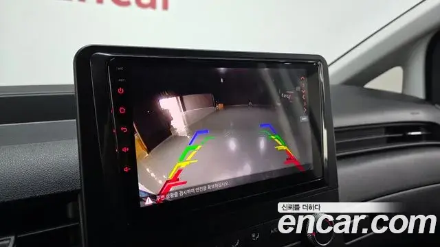 Hyundai Staria 2025 — Photo 3/20