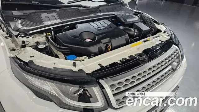 Land Rover Range Rover Evoque 2018 — ფოტო 13/30