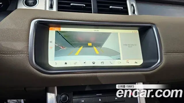 Land Rover Range Rover Evoque 2018 — ფოტო 12/30