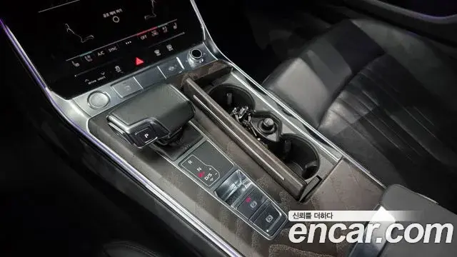 Audi A6 2020 — ფოტო 4/30
