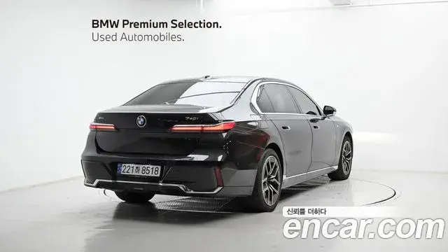 BMW 7 Series 2024 — ფოტო 4/20
