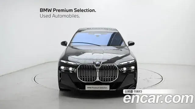BMW 7 Series 2024 — ფოტო 11/20