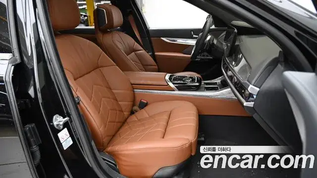BMW 7 Series 2024 — ფოტო 8/20