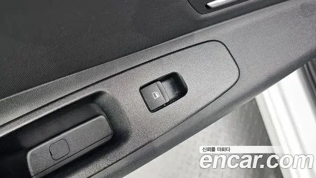 Hyundai The New Avante Hybrid 2022 — ფოტო 18/30