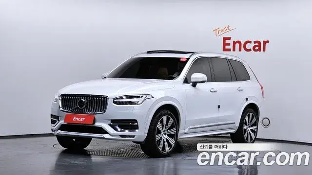 Volvo XC90 2021 — ფოტო 2/36