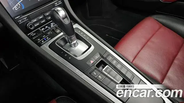 Porsche 718 Boxster 2019 — Şəkil 27/36