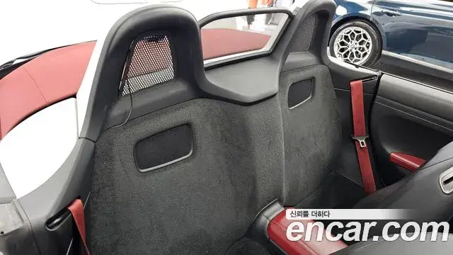 Porsche 718 Boxster 2019 — Şəkil 11/36