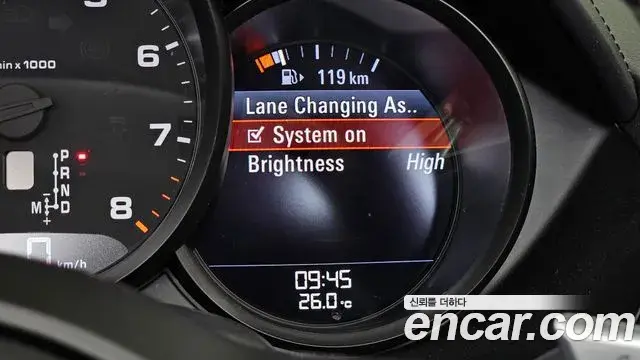Porsche 718 Boxster 2019 — Şəkil 2/36