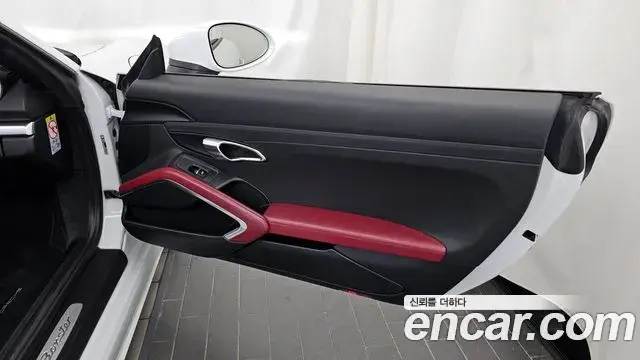 Porsche 718 Boxster 2019 — Şəkil 15/36