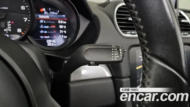 Porsche 718 Boxster 2019 — Şəkil 24/36