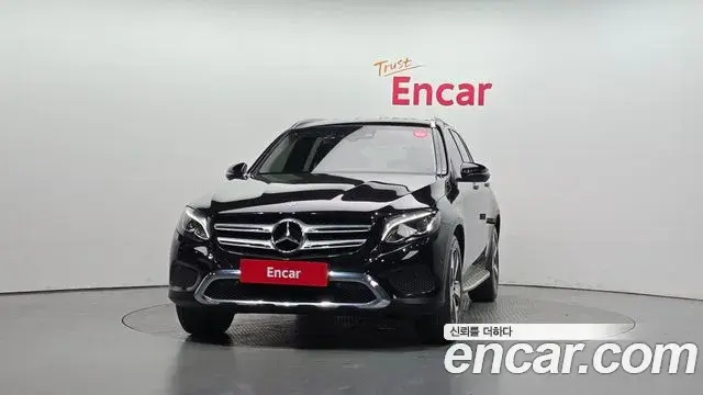Mercedes-Benz GLC-Class 2019 — Фото 3/20