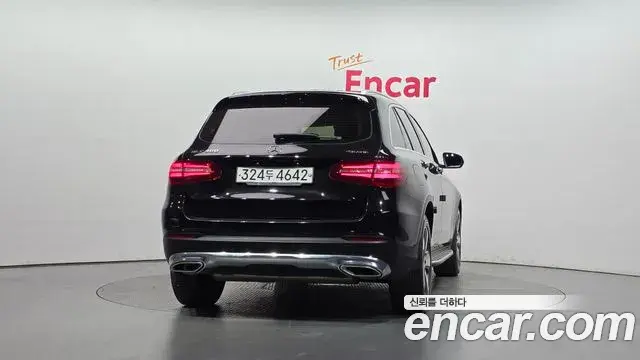Mercedes-Benz GLC-Class 2019 — Фото 4/20