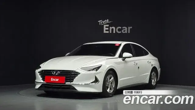 Hyundai Sonata Hybrid 2019 — Photo 19/20