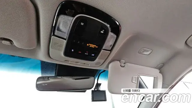 Hyundai Sonata Hybrid 2019 — Photo 2/20
