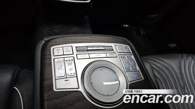 Genesis Electrified G80 2020 — Photo 19/20