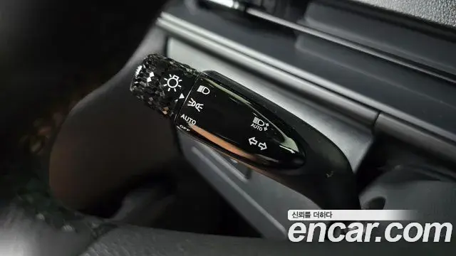 Hyundai Staria 2024 — Photo 22/32