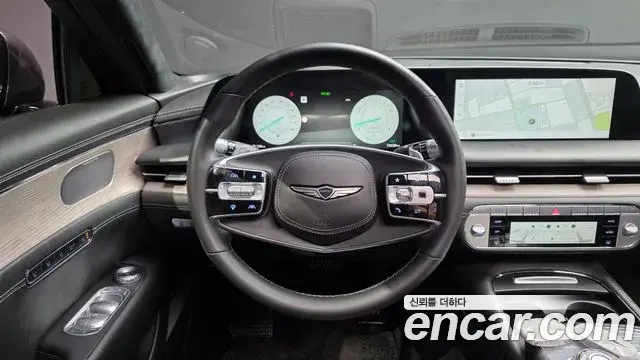 Genesis G90 2023 — Photo 12/33