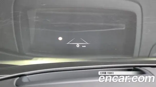 Genesis G90 2023 — Photo 27/33