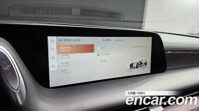 Genesis G90 2023 — Photo 28/33