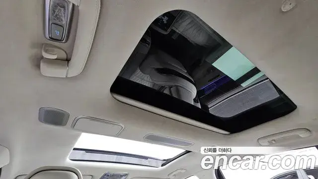 Genesis G90 2025 — Şəkil 40/43
