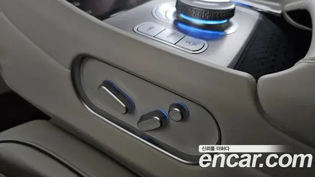 Genesis G90 2025 — Şəkil 17/43