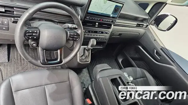 Hyundai Staria 2026 — Photo 20/30