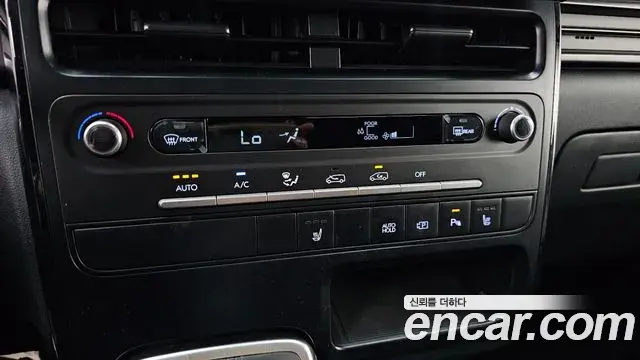 Hyundai Staria 2026 — Photo 3/30