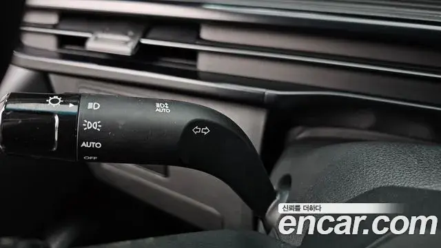Hyundai Staria 2026 — Photo 8/30