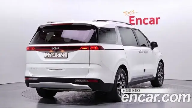 Kia Carnival 2022 — Photo 2/20