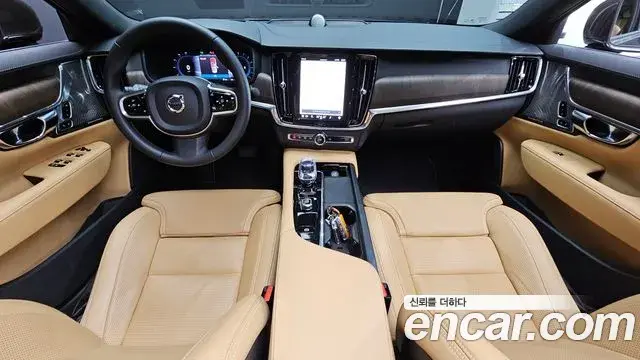 Volvo S90 2024 — Photo 3/35
