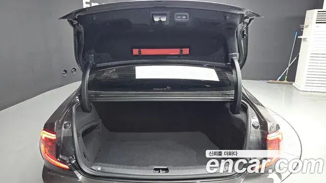 Volvo S90 2024 — Photo 9/35