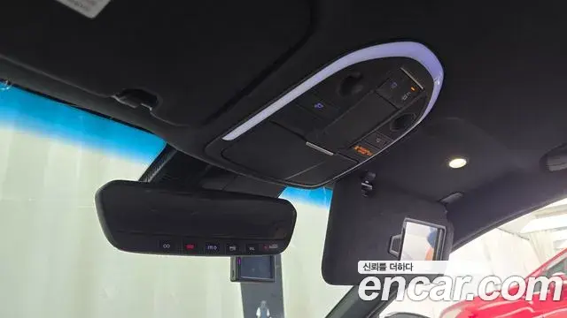 Genesis G70 2019 — ფოტო 1/34