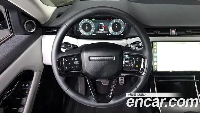 Land Rover Range Rover Evoque 2024 — Фото 15/20