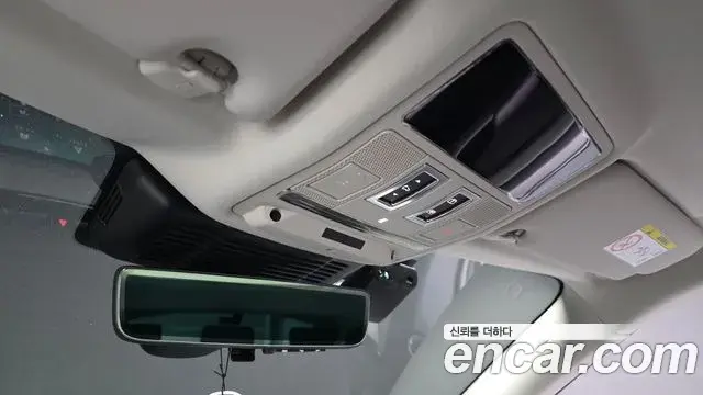 Land Rover Range Rover Evoque 2024 — Фото 19/20
